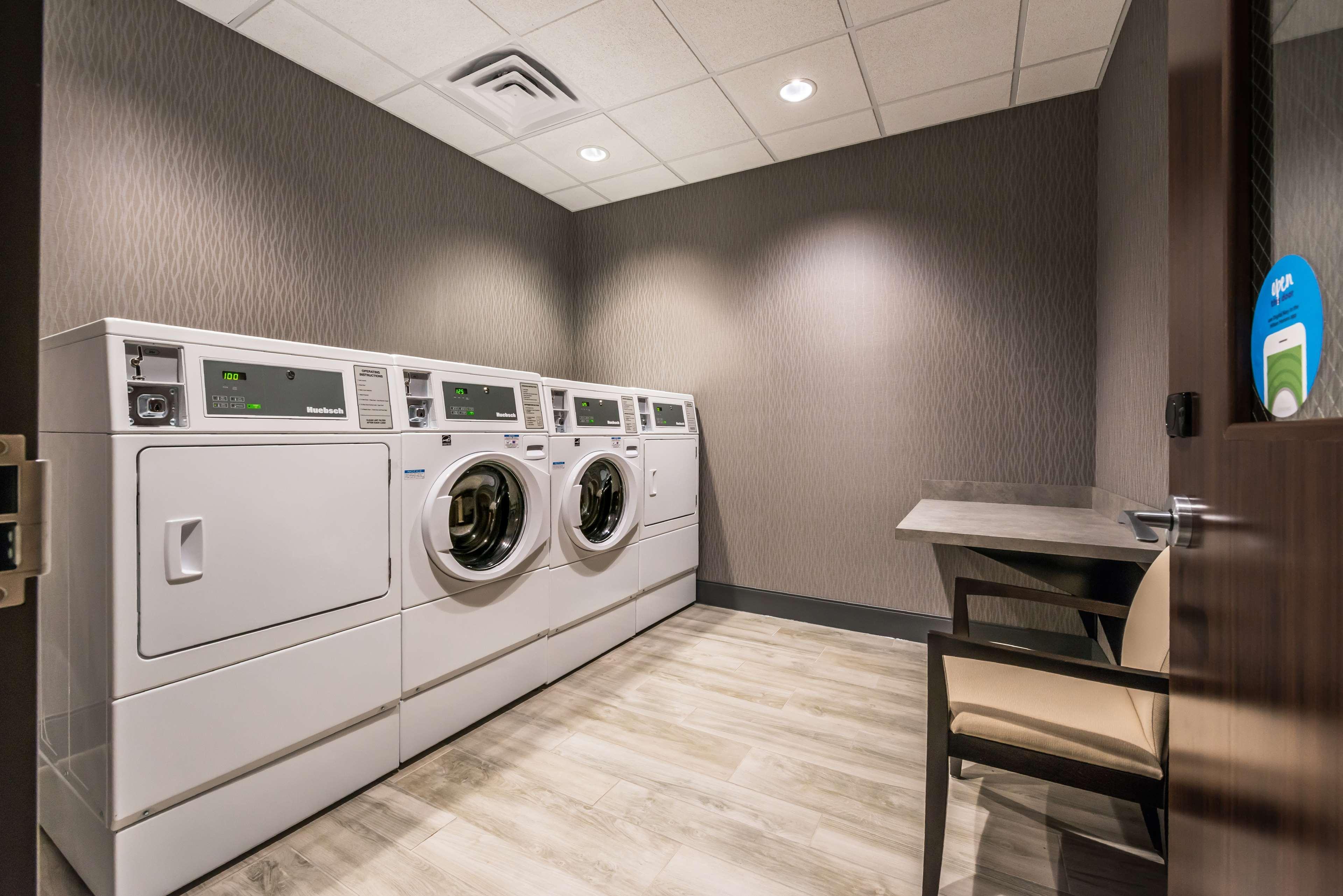 Hampton Inn & Suites Wixom/Novi/Detroit, Mi Eksteriør bilde